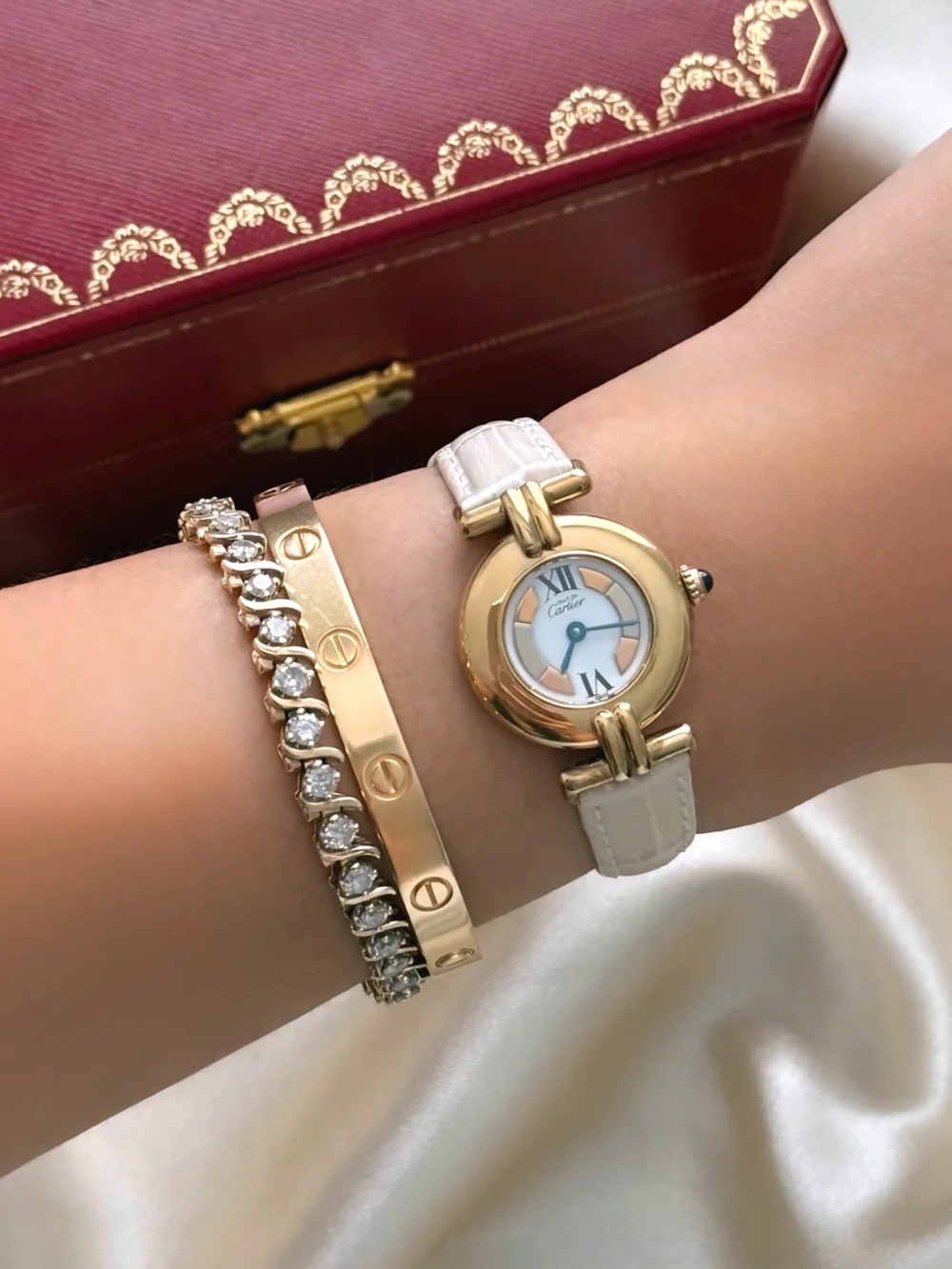 AUTHENTIC CARTIER BEIGE LEATHER WATCH - WITH BOX